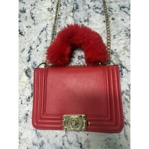 Red Women’s Purse With Fur Grips